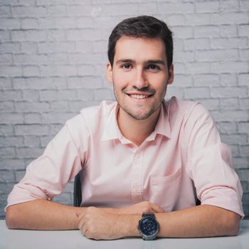 Matej Zupan — Direktor, vodoinštalater mojster